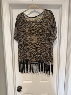 West Kei Black and Cream Aztec Print Top size Large